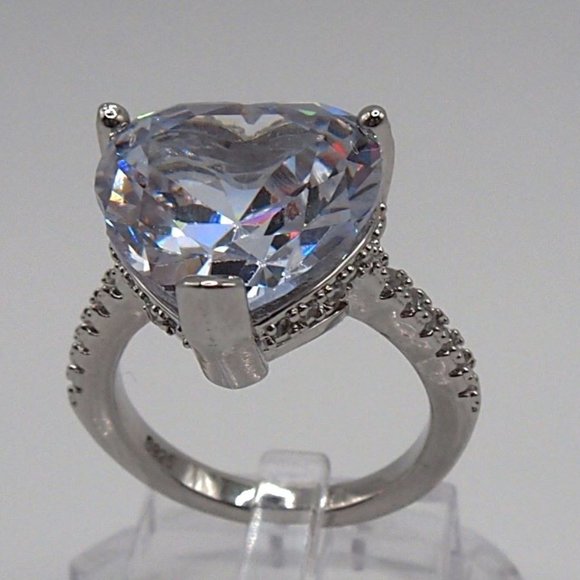 Stunning Large 5.00ctw Cubic Zirconia Heart Ring Solid 925 Sterling Silver - Picture 2 of 12